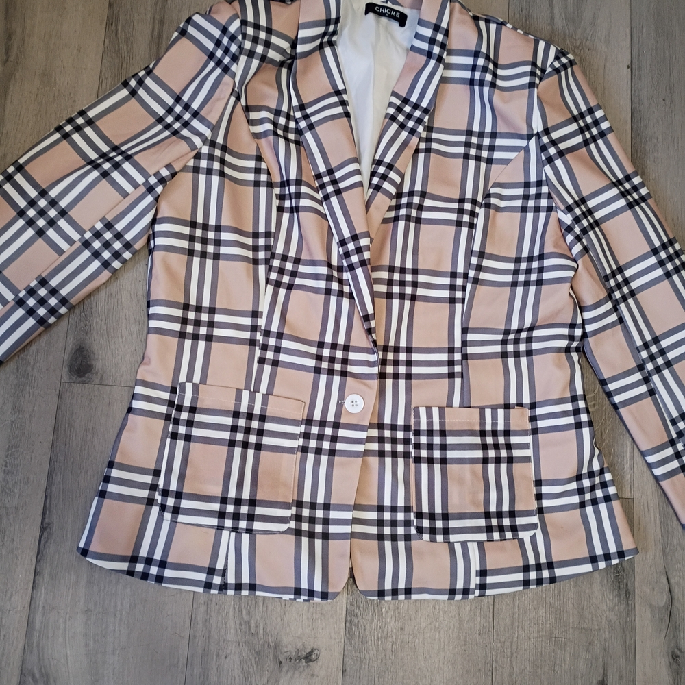 Chic Beige Plaid Single-Button Blazer